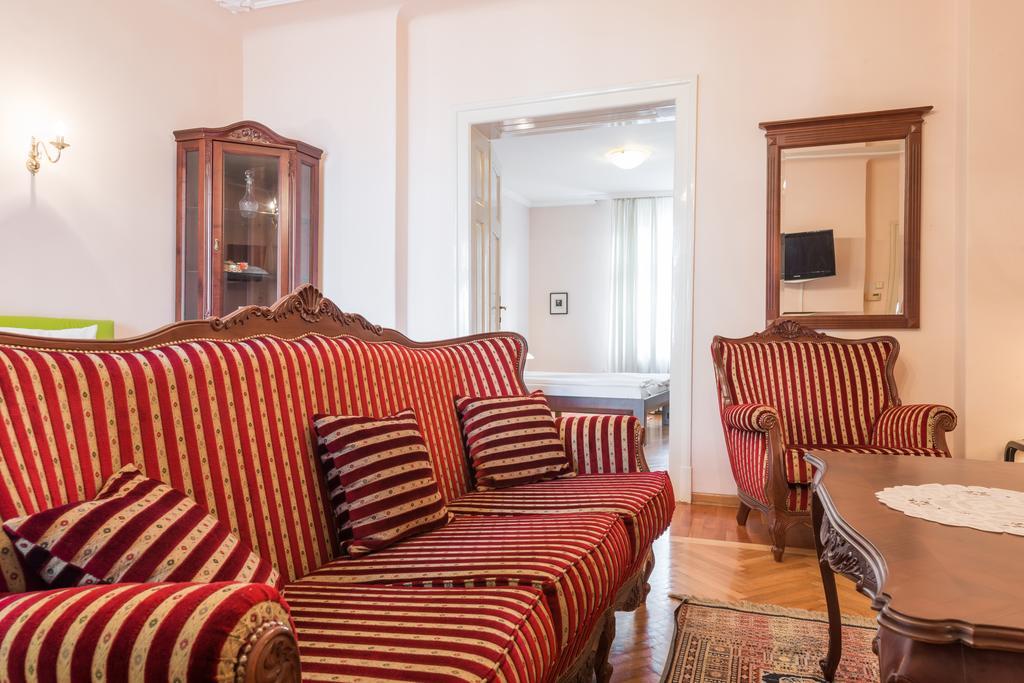Central Belgrade Apartments 1 Rum bild