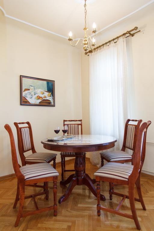 Central Belgrade Apartments 1 Rum bild