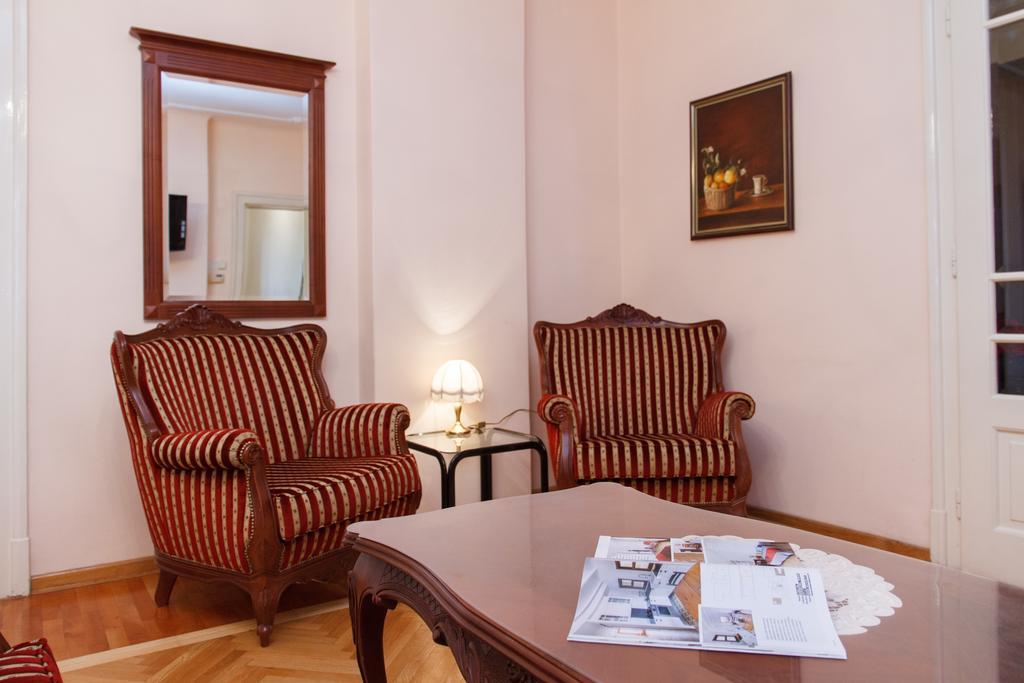 Central Belgrade Apartments 1 Rum bild